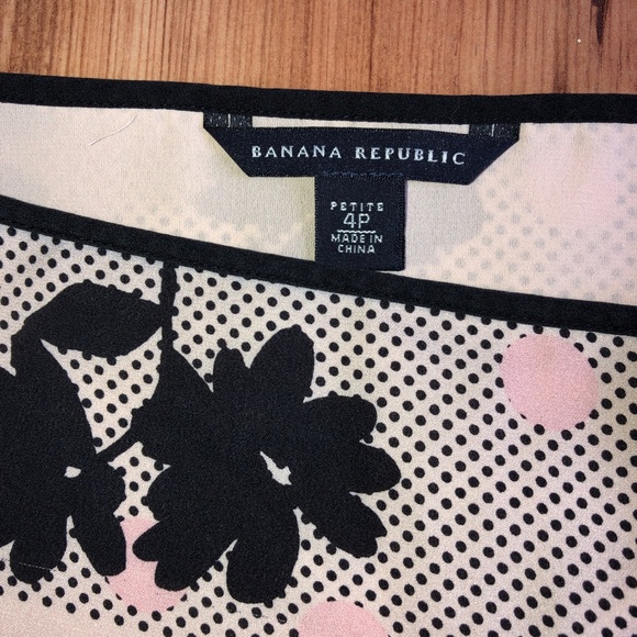 BANANA REPUBLIC Silk Floral Skirt Size 4 Petite Women’s - Picture 3 of 16